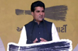 Ex TV Anchor Isudan Gadhvi is AAP’s Gujarat Chief Minister candidate